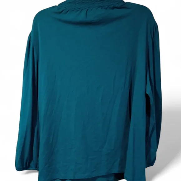 NWT Peter Nygard Blouse Women 1X Turquoise Knit SmockedNeck LongSleeve Business - Picture 2 of 6